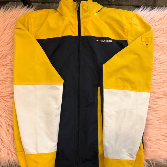 Tommy Hilfiger Other - Tommy Hilfiger windbreaker M